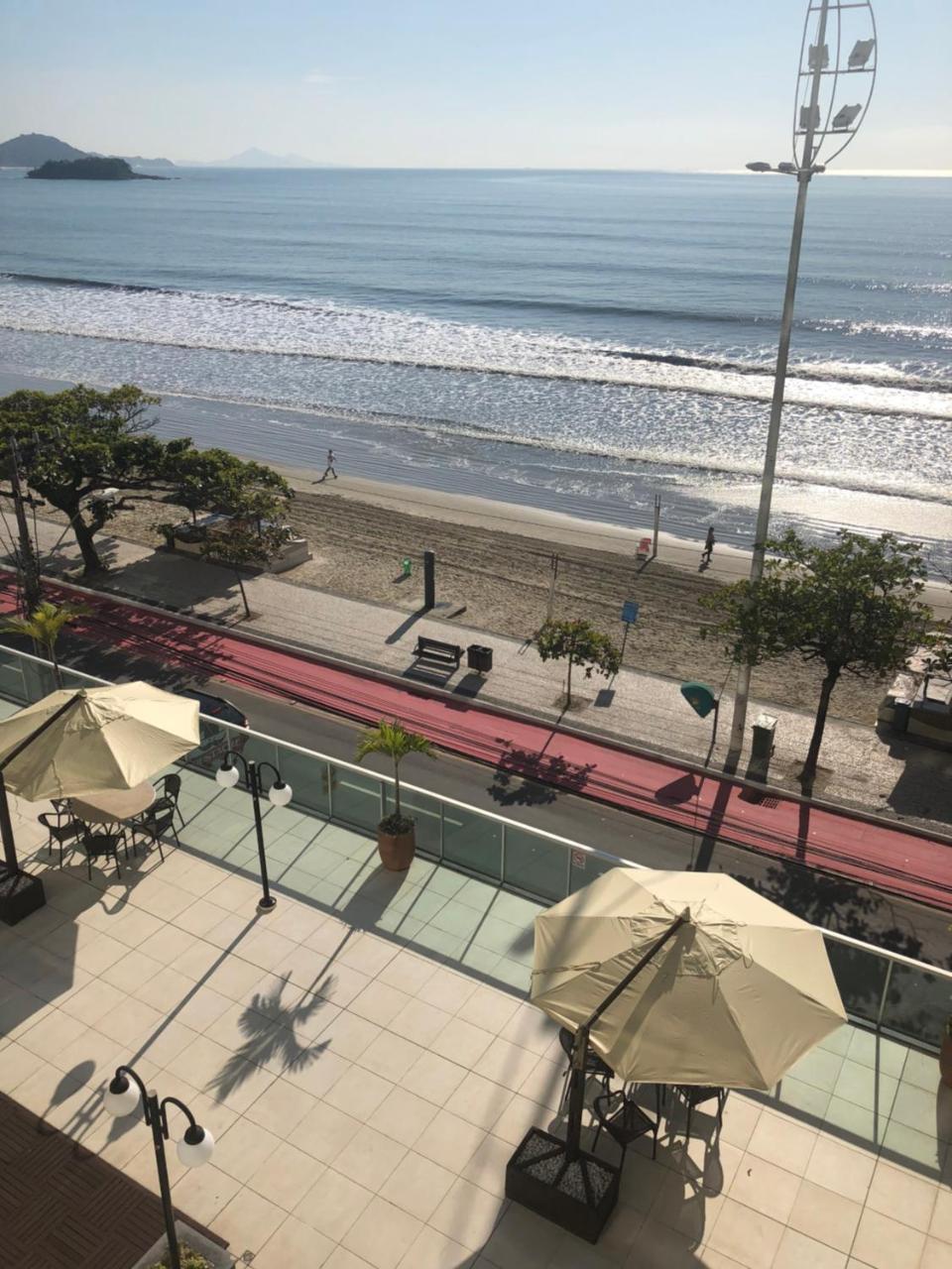 Baln Camboriu - Beira Mar Apartment บัลเนอาริโอ กังโบริว ภายนอก รูปภาพ