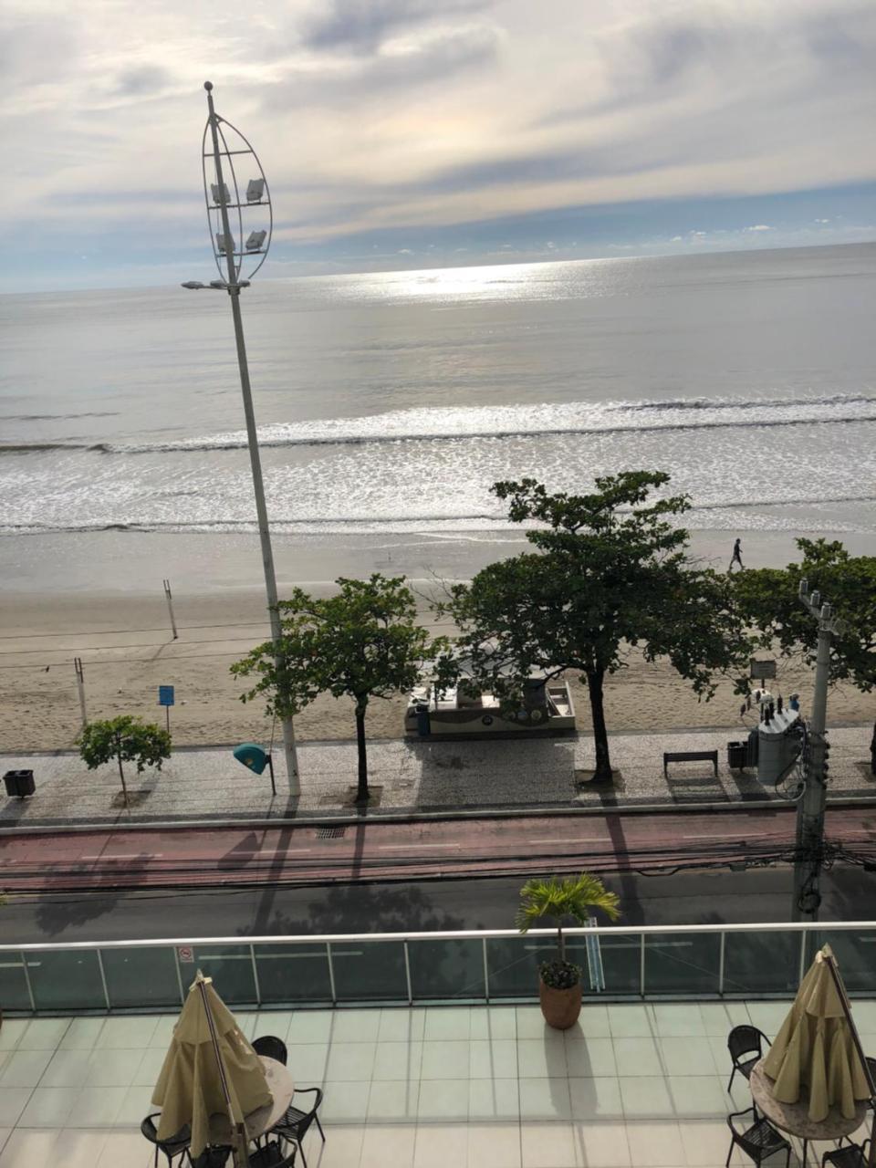 Baln Camboriu - Beira Mar Apartment บัลเนอาริโอ กังโบริว ภายนอก รูปภาพ