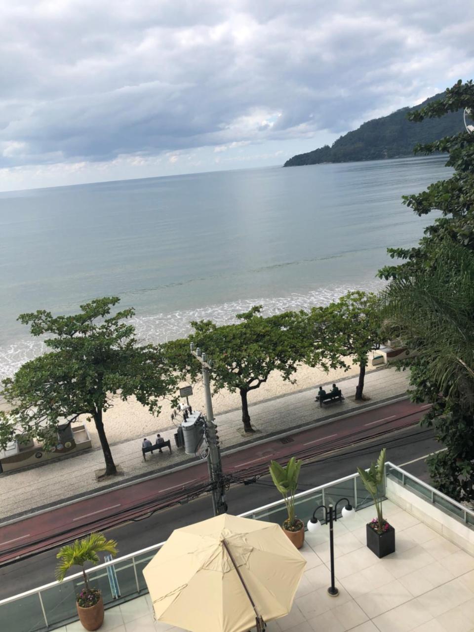Baln Camboriu - Beira Mar Apartment บัลเนอาริโอ กังโบริว ภายนอก รูปภาพ