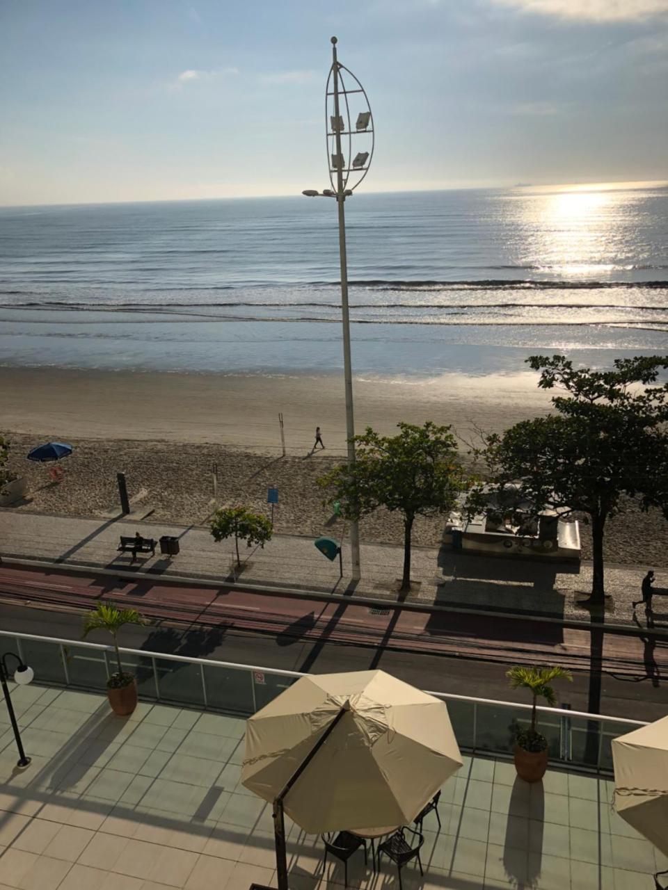 Baln Camboriu - Beira Mar Apartment บัลเนอาริโอ กังโบริว ภายนอก รูปภาพ