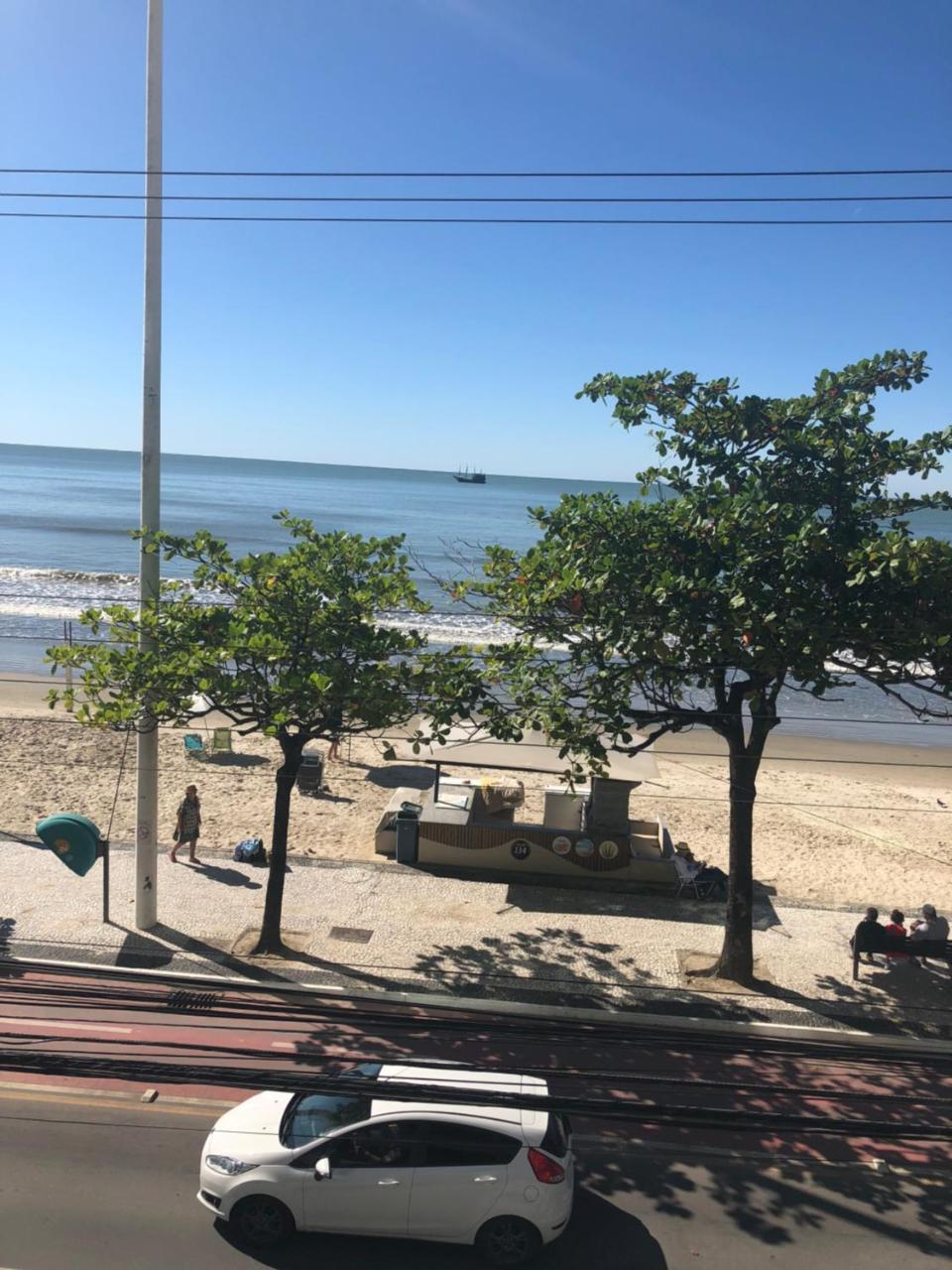 Baln Camboriu - Beira Mar Apartment บัลเนอาริโอ กังโบริว ภายนอก รูปภาพ